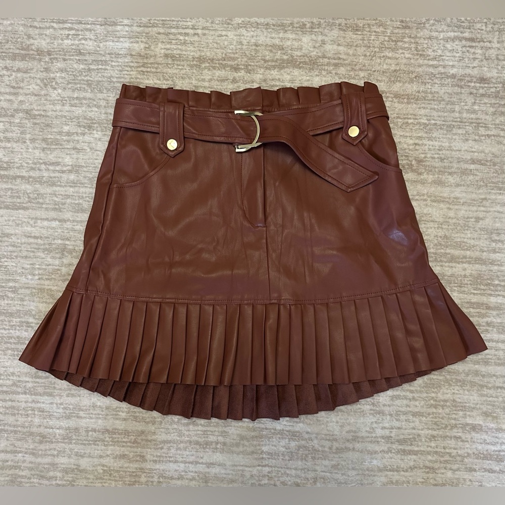 Zara Pleated Faux Leather Mini Skirt in Mahogany Brown